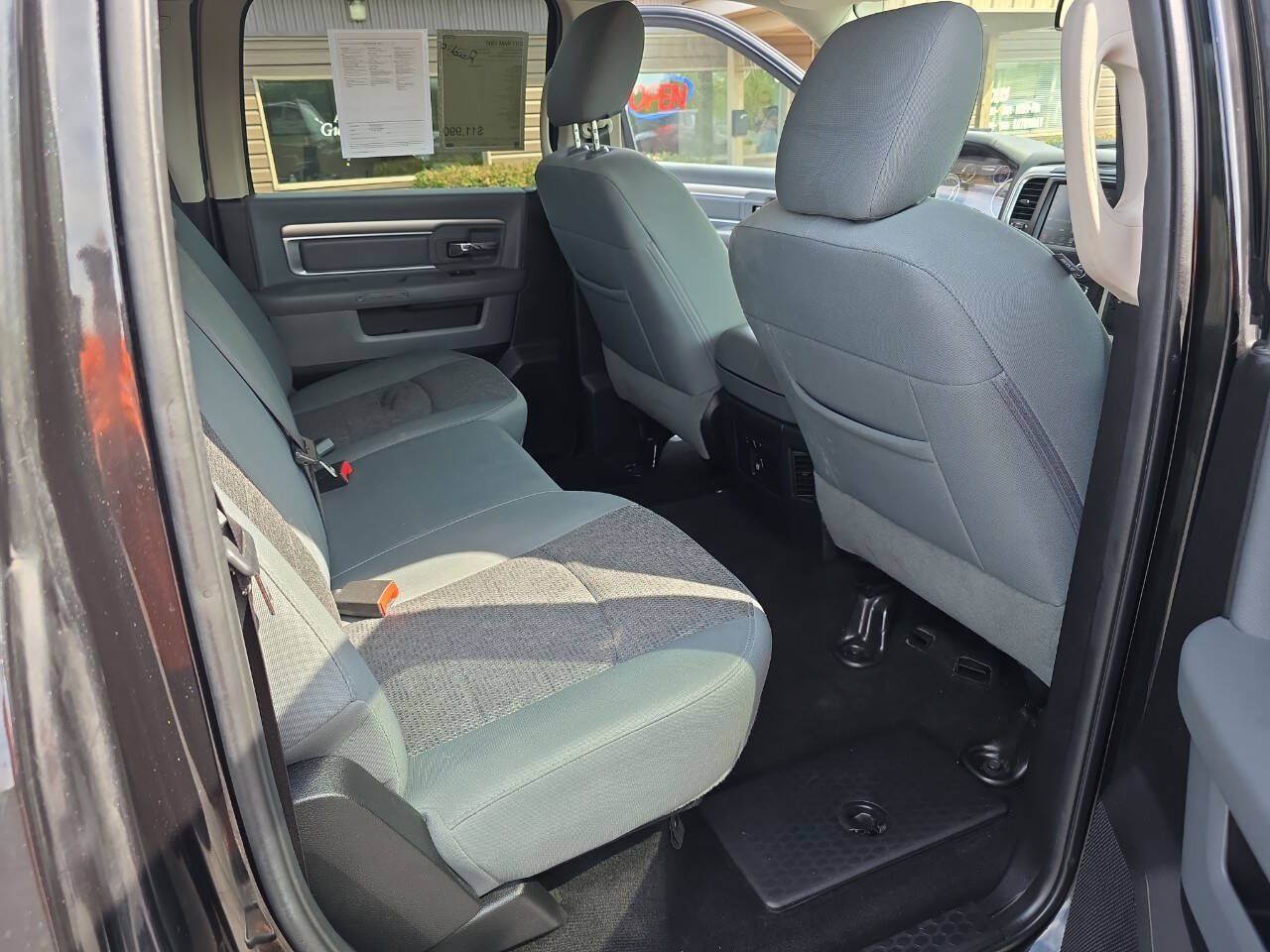 Used 2017 RAM 1500 Big Horn AWD/4WD image 13