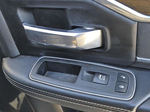 Used 2023 RAM 3500 Laramie image 33