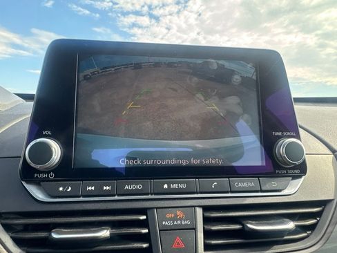 Certified 2025 Nissan Altima 2.5 SV FWD image 44