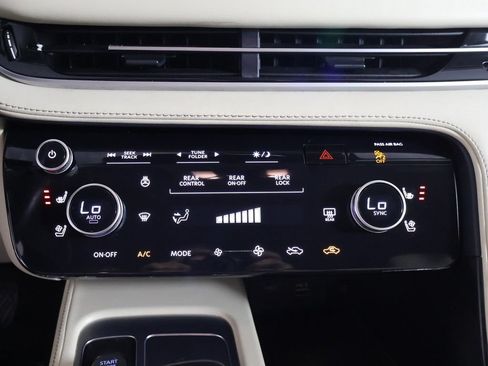 Used 2024 INFINITI QX60 Luxe w/ Vision Package AWD/4WD image 58