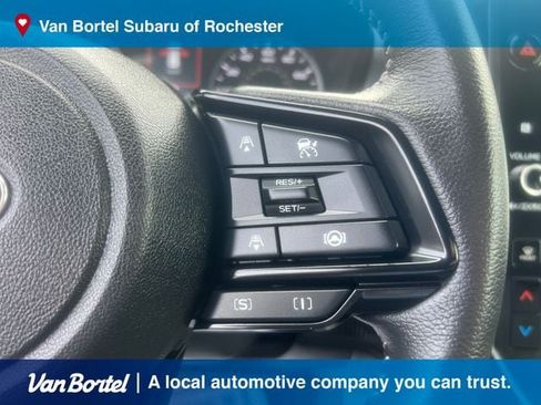 Certified 2025 Subaru Forester Premium AWD/4WD image 19