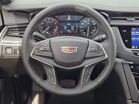 New 2026 Cadillac XT5 Luxury w/ LPO, Floor Liner Package image 13