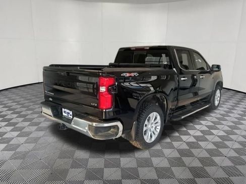 Used 2024 Chevrolet Silverado 1500 LTZ w/ LTZ Convenience Package II AWD/4WD image 9