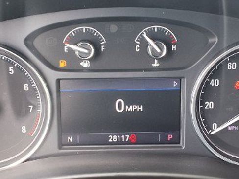 Used 2023 Buick Enclave Essence FWD image 12