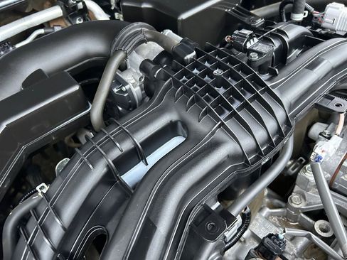 Used 2021 Subaru Crosstrek 2.0i Premium image 30