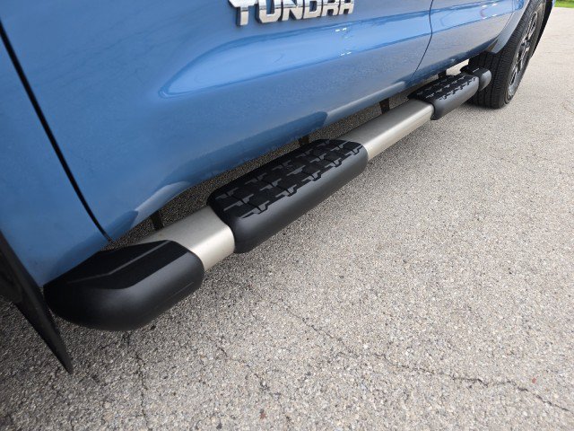 Used 2019 Toyota Tundra SR5 AWD/4WD image 10