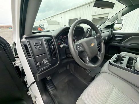 Certified 2018 Chevrolet Silverado 1500 W/T w/ WT Convenience Package AWD/4WD image 10