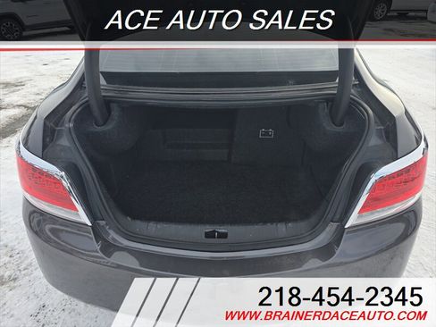 Used 2012 Buick LaCrosse image 10