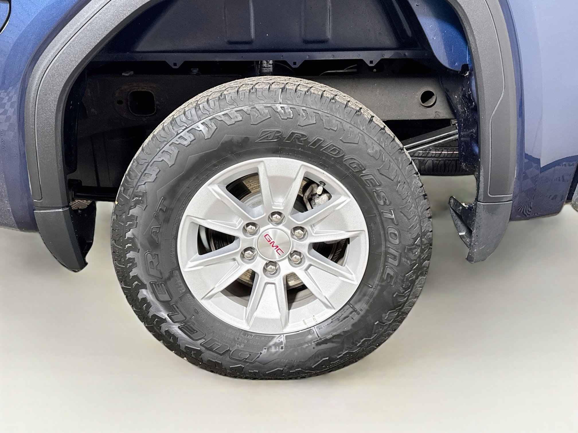 Used 2023 GMC Sierra 1500 SLE AWD/4WD image 26