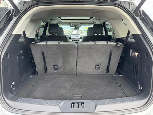 Used 2025 Ford Explorer Active w/ Active Comfort Package AWD/4WD image 17