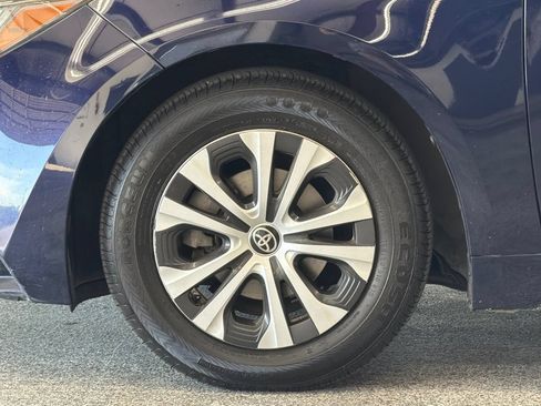 Used 2022 Toyota Corolla LE FWD image 23