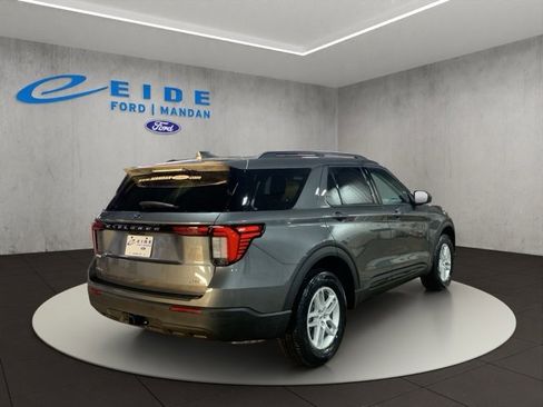New 2026 Ford Explorer Active image 7