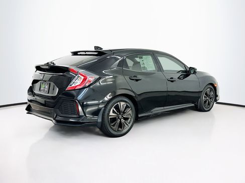 Used 2018 Honda Civic EX image 9