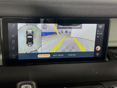 Used 2023 Land Rover Defender 110 X-Dynamic SE image 14