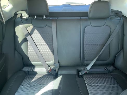 Used 2025 Chevrolet Trax LT image 41