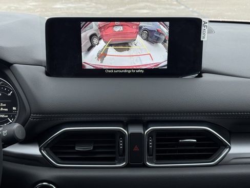 Certified 2025 MAZDA CX-5 AWD 2.5 S w/ Preferred Package image 4