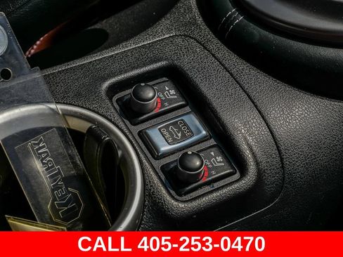 Used 2013 Nissan 370Z Touring w/ Sport Pkg RWD image 22