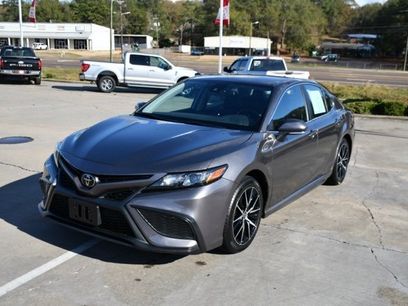 Used 2024 Toyota Camry SE