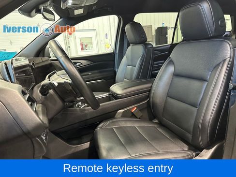 Used 2026 Chevrolet Traverse LT AWD/4WD image 18