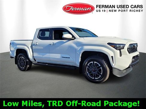 Used 2024 Toyota Tacoma TRD Sport image 1