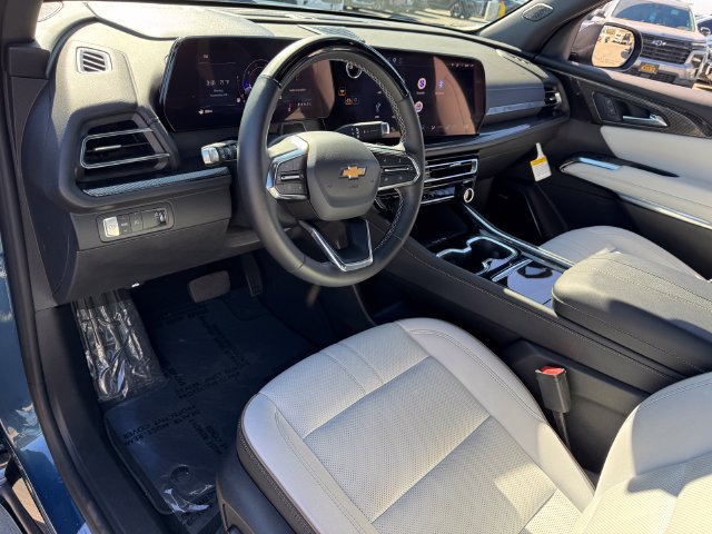 Certified 2026 Chevrolet Traverse High Country FWD image 16