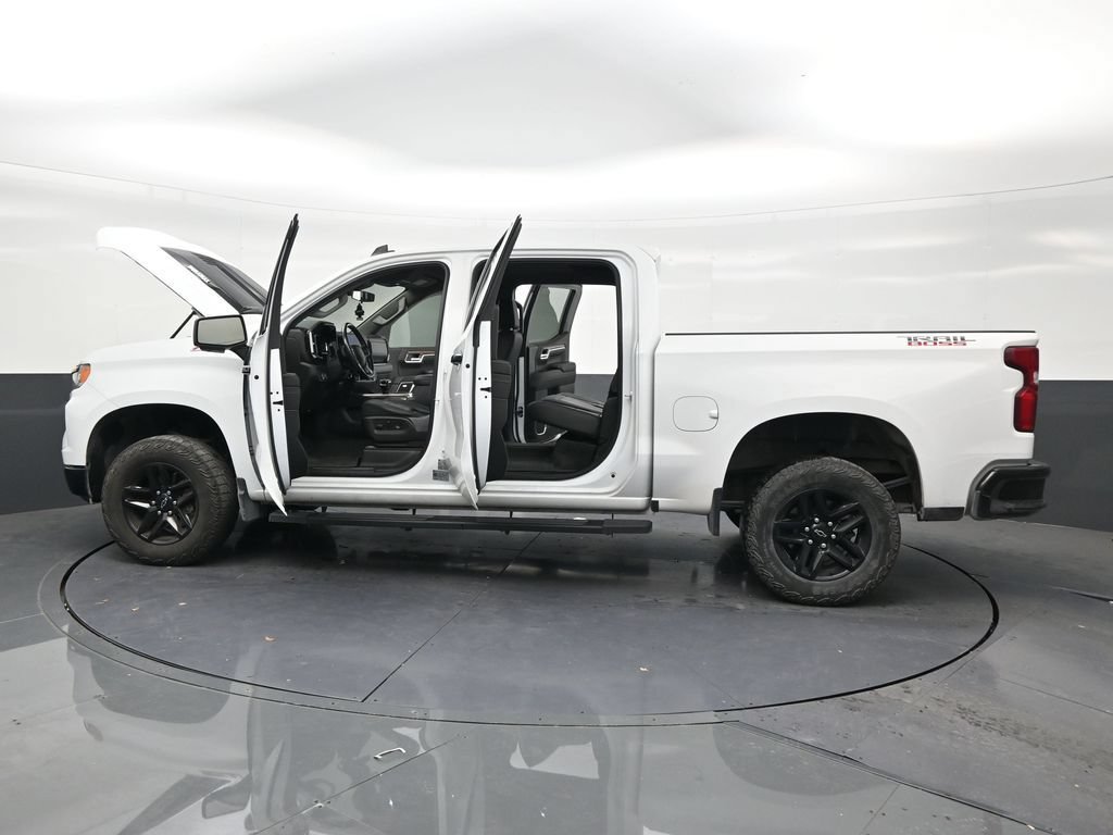 Used 2023 Chevrolet Silverado 1500 LT Trail Boss w/ LT Trail Boss Premium Package AWD/4WD image 30