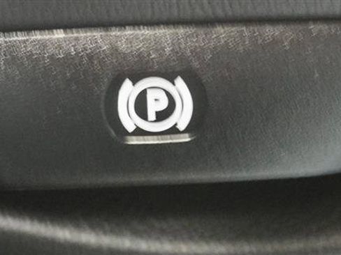 Used 2015 Mercedes-Benz C 350 4MATIC Coupe image 32