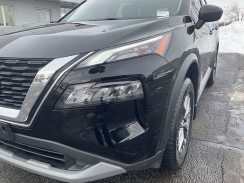Certified 2023 Nissan Rogue S image 37