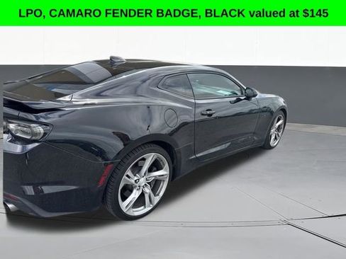 Used 2019 Chevrolet Camaro SS RWD image 6