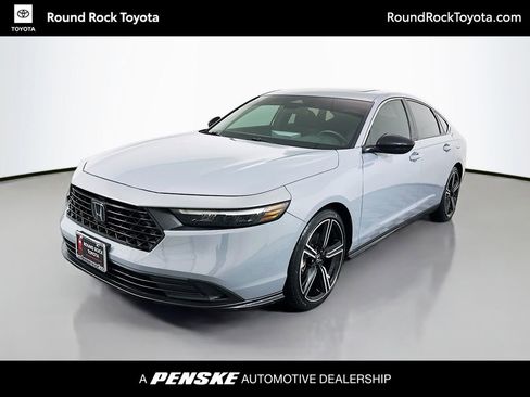 Used 2023 Honda Accord Sport image 1