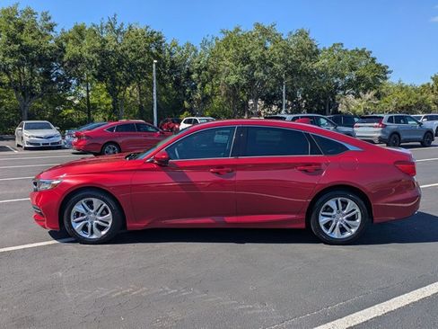 Used 2018 Honda Accord LX image 9