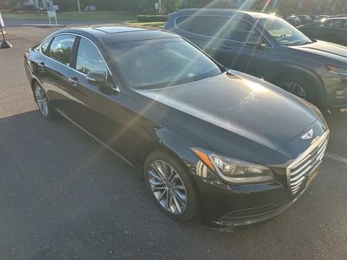 Used 2016 Hyundai Genesis 3.8 AWD/4WD image 14