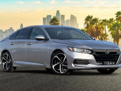 Used 2020 Honda Accord Sport image 2