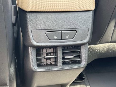 New 2026 Chevrolet Equinox ACTIV w/ Convenience Package III image 18