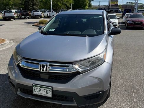 Used 2019 Honda CR-V LX image 1