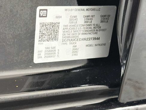 Used 2024 GMC Sierra 1500 Elevation AWD/4WD image 11