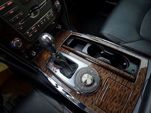 Used 2020 Nissan Armada Platinum w/ Cargo Package image 18