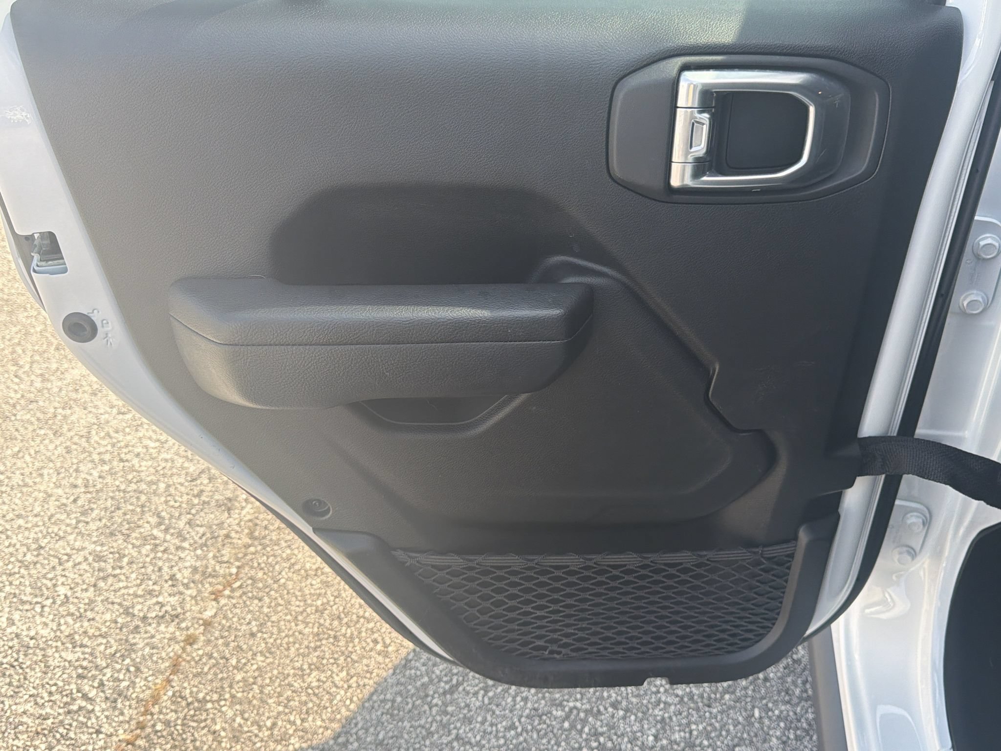 Used 2024 Jeep Wrangler Unlimited Sport AWD/4WD image 21