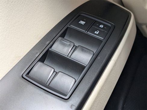 Used 2023 Lexus GX 460 Premium image 26