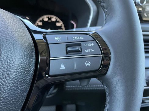 New 2025 Honda Pilot EX-L image 22