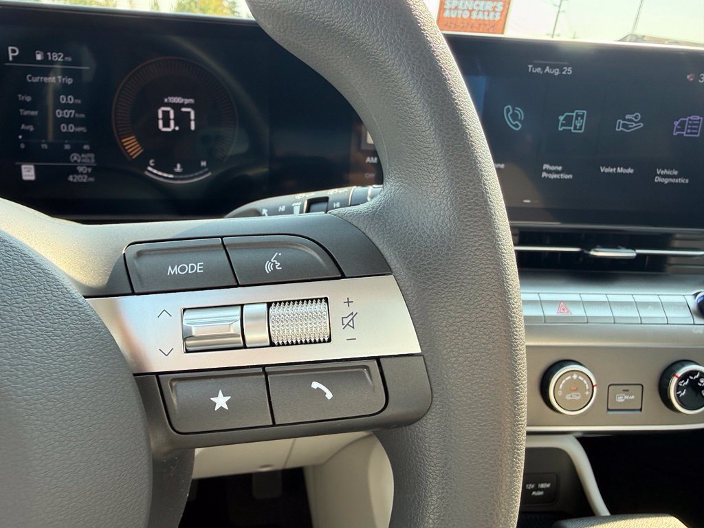 Used 2026 Hyundai Kona SE AWD/4WD image 29