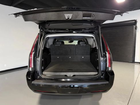 Used 2015 Cadillac Escalade ESV Premium AWD/4WD image 12
