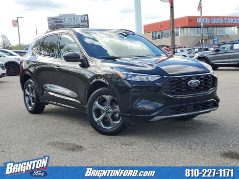 Certified 2024 Ford Escape ST-Line w/ Tech Pack #1 AWD/4WD image 1