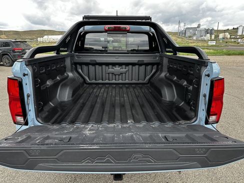 New 2025 Chevrolet Colorado Z71 w/ Midnight Edition image 19