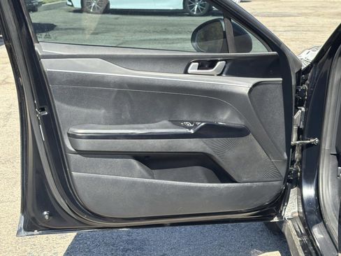 Used 2021 Kia K5 LX image 17