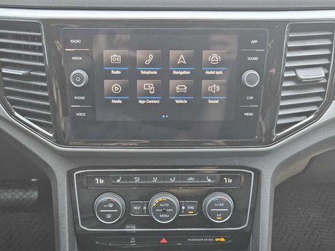 Used 2022 Volkswagen Atlas SE AWD/4WD image 17