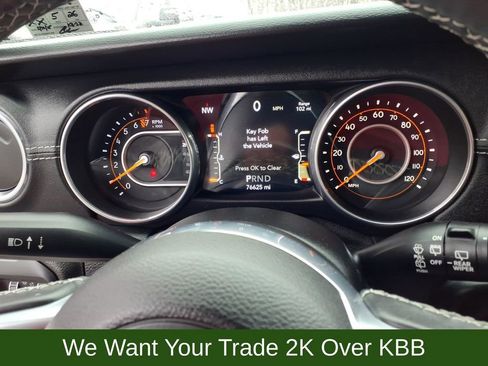 Used 2018 Jeep Wrangler Unlimited Sahara image 13