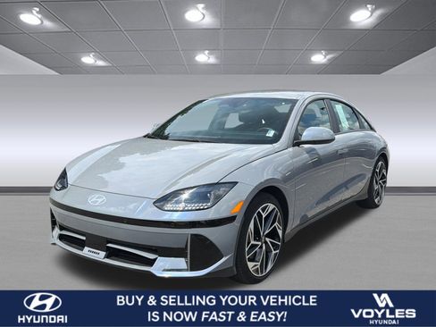Used 2024 Hyundai Ioniq 6 SEL RWD image 1
