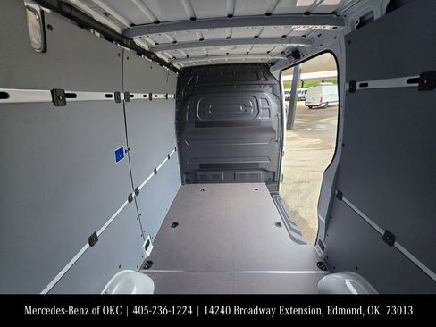 New 2026 Mercedes-Benz Sprinter 2500 image 7