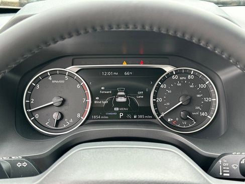 New 2025 Nissan Rogue SV w/ SV Premium Package FWD image 26